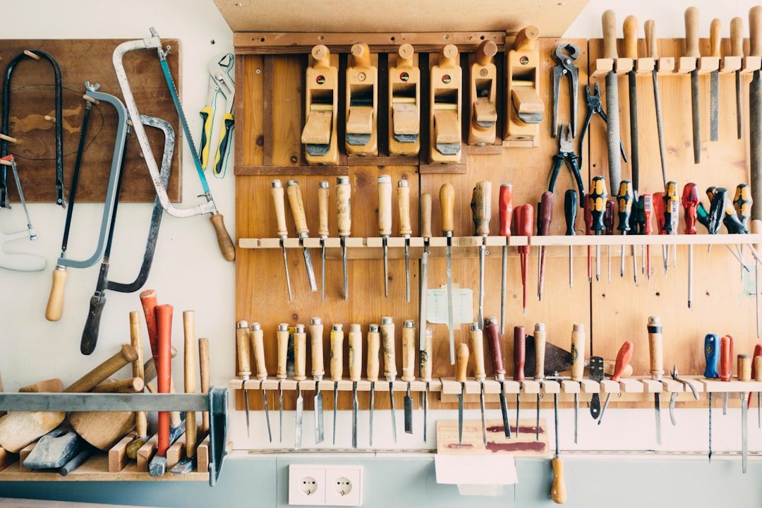 A Wall-Mounted Rack for Chisels and Screwdrivers